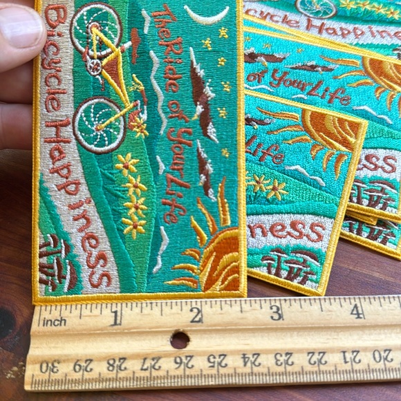 NEW Bicycle Happiness Patch RIDE OF YOIR LIFE sewing iron on supports education - Picture 4 of 5